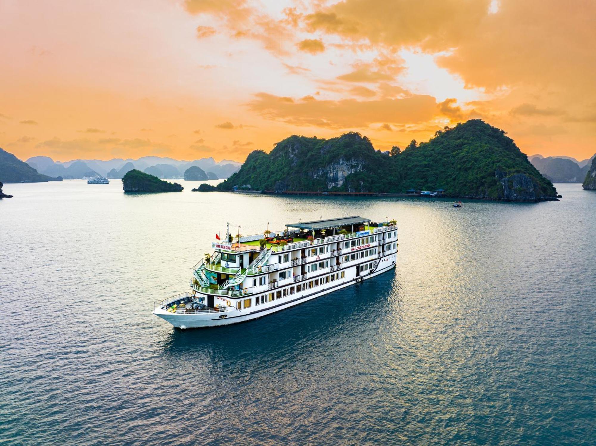 Hotel Dragon Crown Legend Cruise Ha Long Zewnętrze zdjęcie