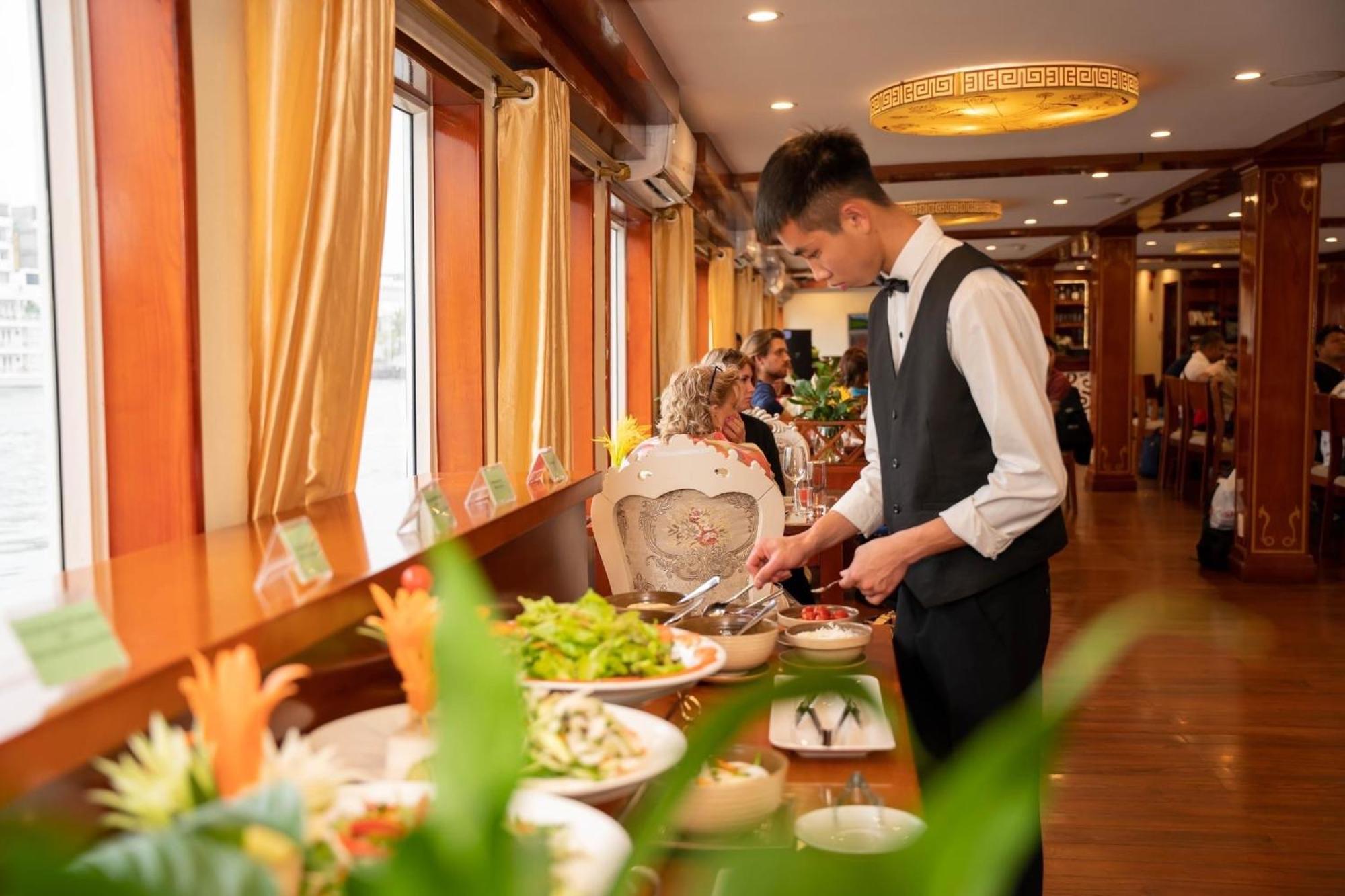 Hotel Dragon Crown Legend Cruise Ha Long Zewnętrze zdjęcie
